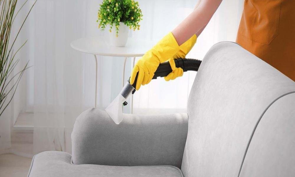 Professional Sofa Deep Cleaning – A Great Way To Keep Your Sofa Looking New